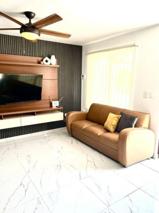 Casa Alameda - Casa Familiar Cerca De La Playa Appartement Mazatlán Buitenkant foto
